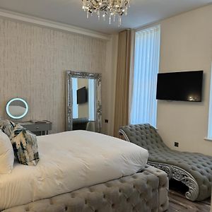 Philharmonic Hotel